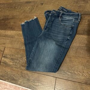American Eagle Outfitters Dark Blue Ankle Jeans